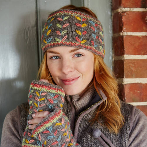 Sweaters, Scarves, Hats & Gloves