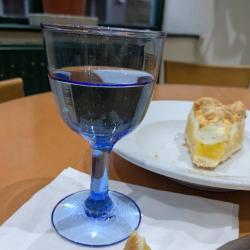 Single Wine Glass Recycled Glass Blue Tinted, 13cm height