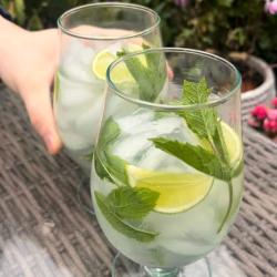 Beer glasses recycled glass,16cm height, set of 4